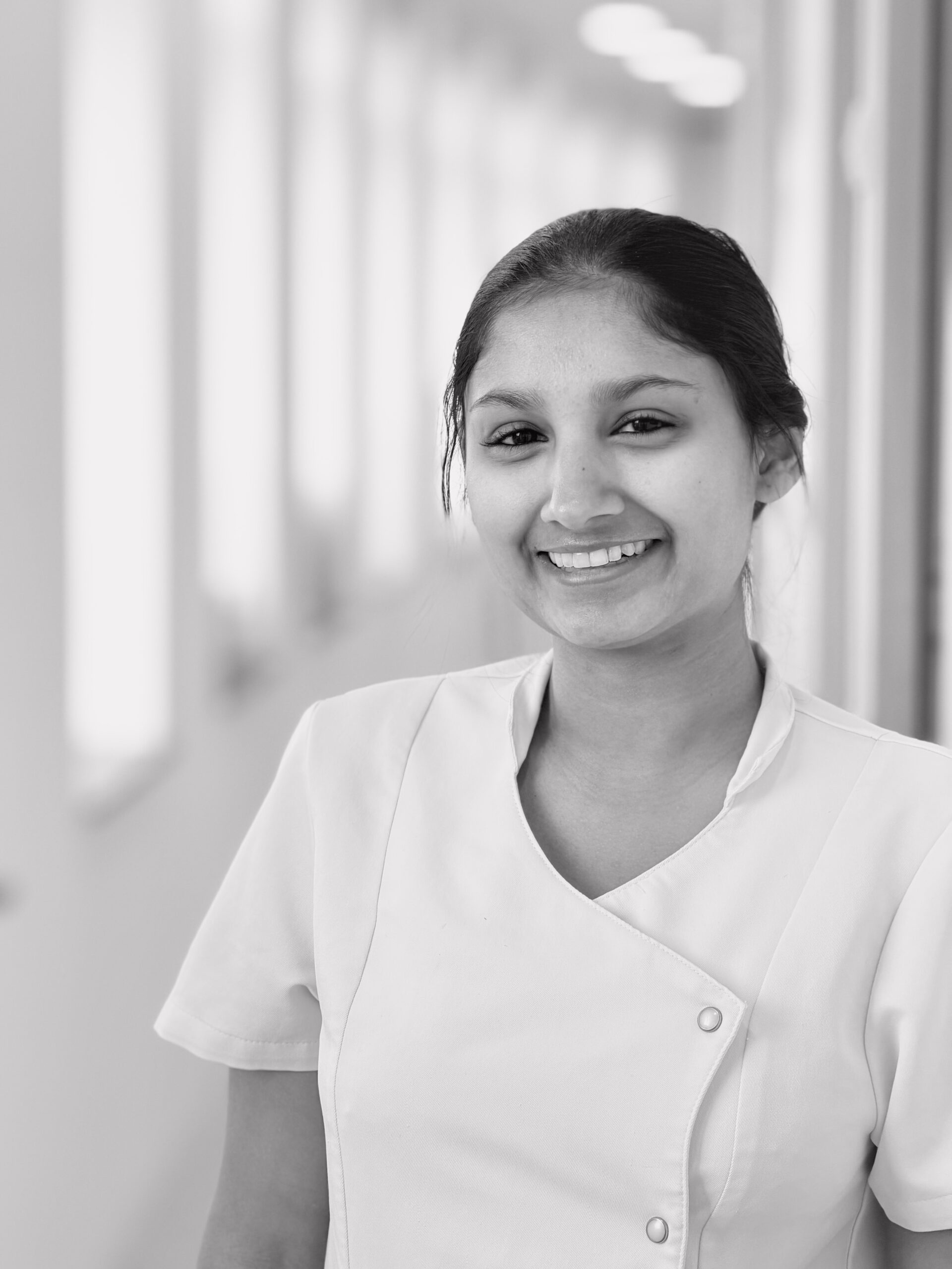 Vaneeta Nanden werkt als tandarts in Dronten